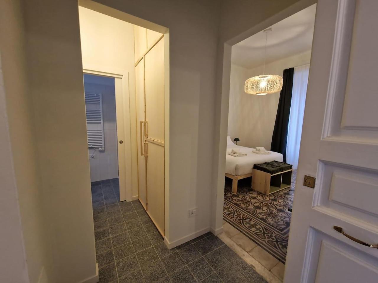Lostabile Guesthouse & Coworking Барі Екстер'єр фото