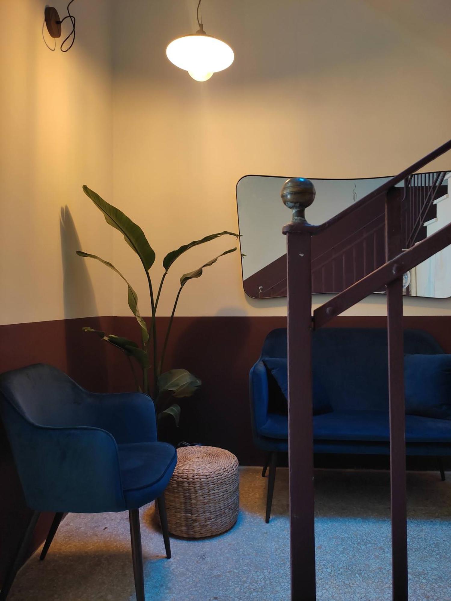 Lostabile Guesthouse & Coworking Барі Екстер'єр фото